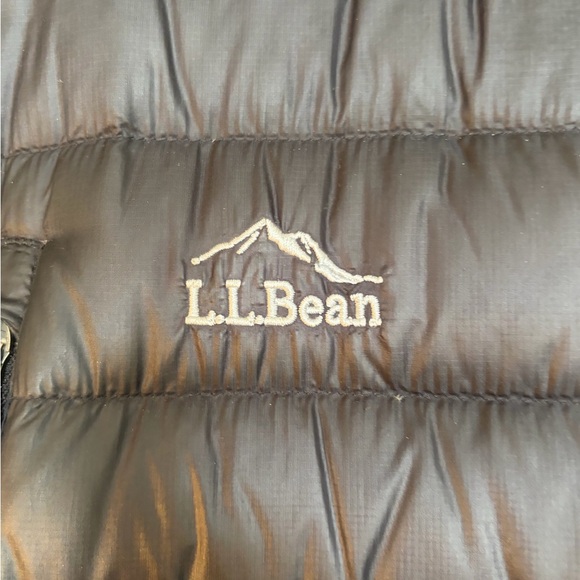 L.L. Bean Men's Black hooded downtek Puffer Jacket size Large tall - Picture 5 of 11